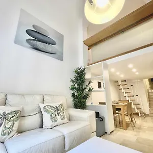 Apartamento Centro Station Maria Zambrano Parking Free, Málaga